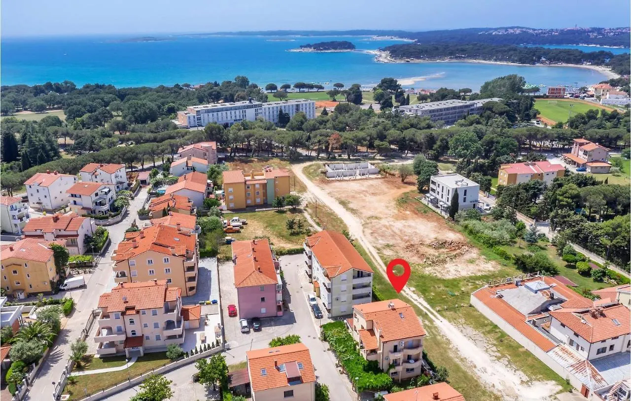 1 Bedroom Lovely Apartment In Medulin Croatia